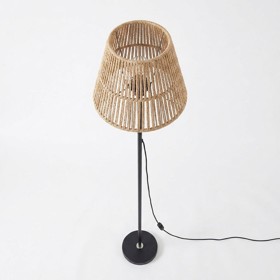 Lampadaire Cannelé en rotin tressé