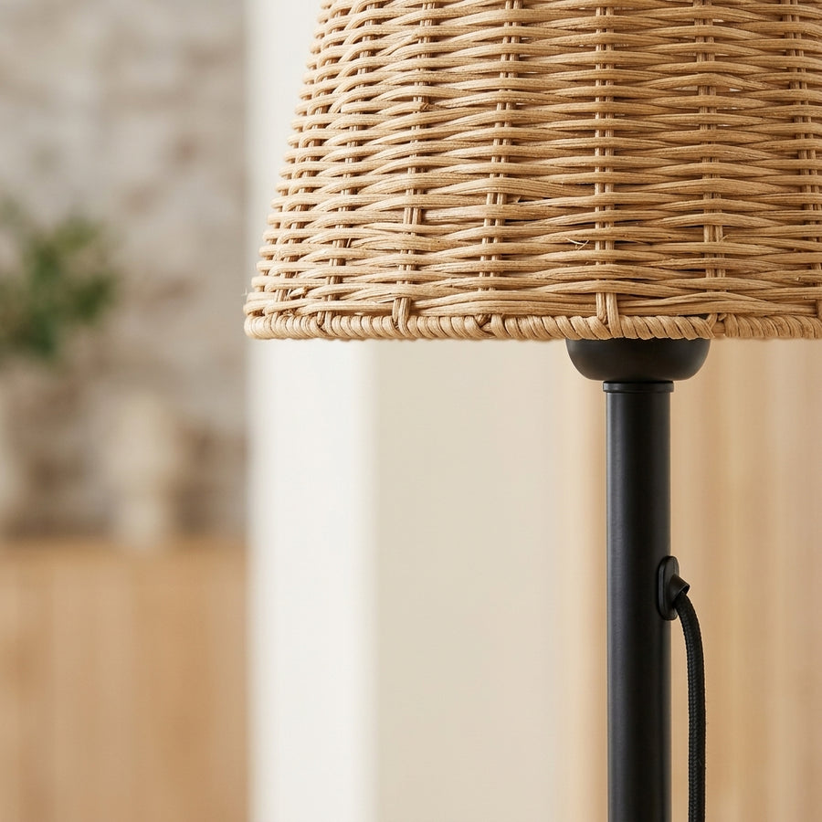 Lampadaire Cannelé en rotin tressé