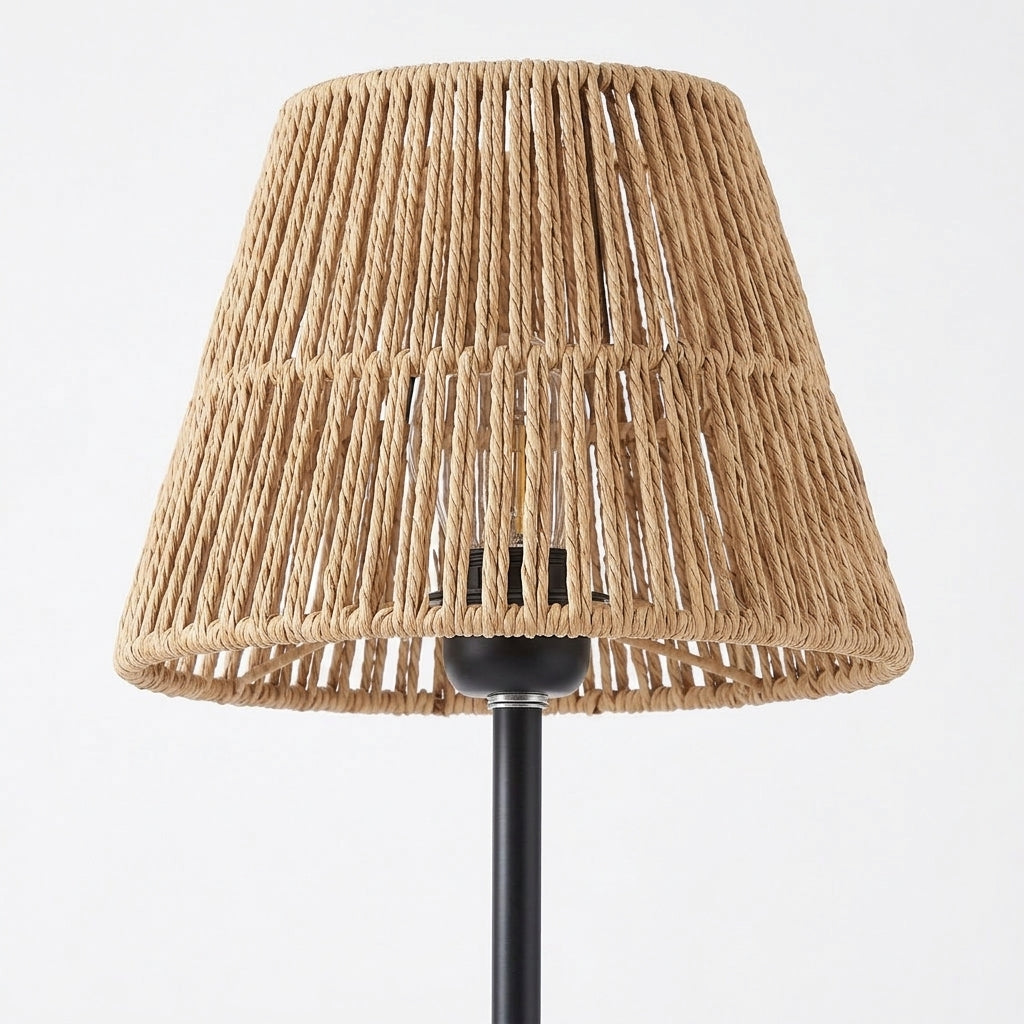 Lampadaire Cannelé en rotin tressé
