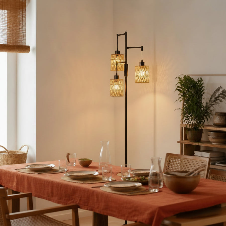 Lampadaire Trio en rotin tressé