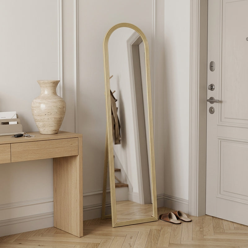 Miroir arche sur pied en rotin naturel