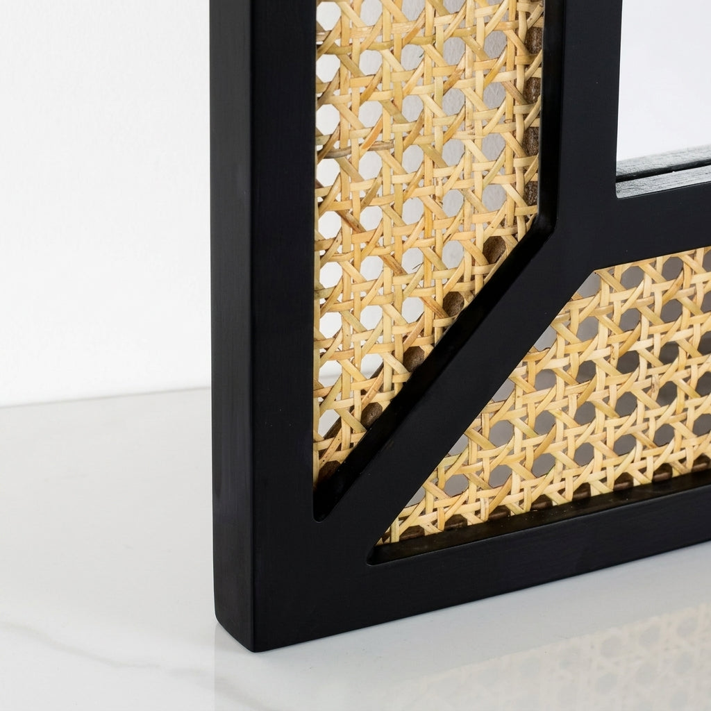Miroir rectangulaire noir en rotin naturel