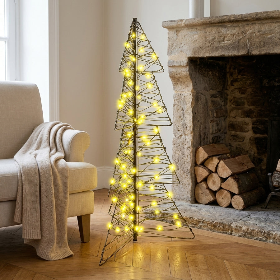 Sapin de Noël lumineux en rotin avec LED