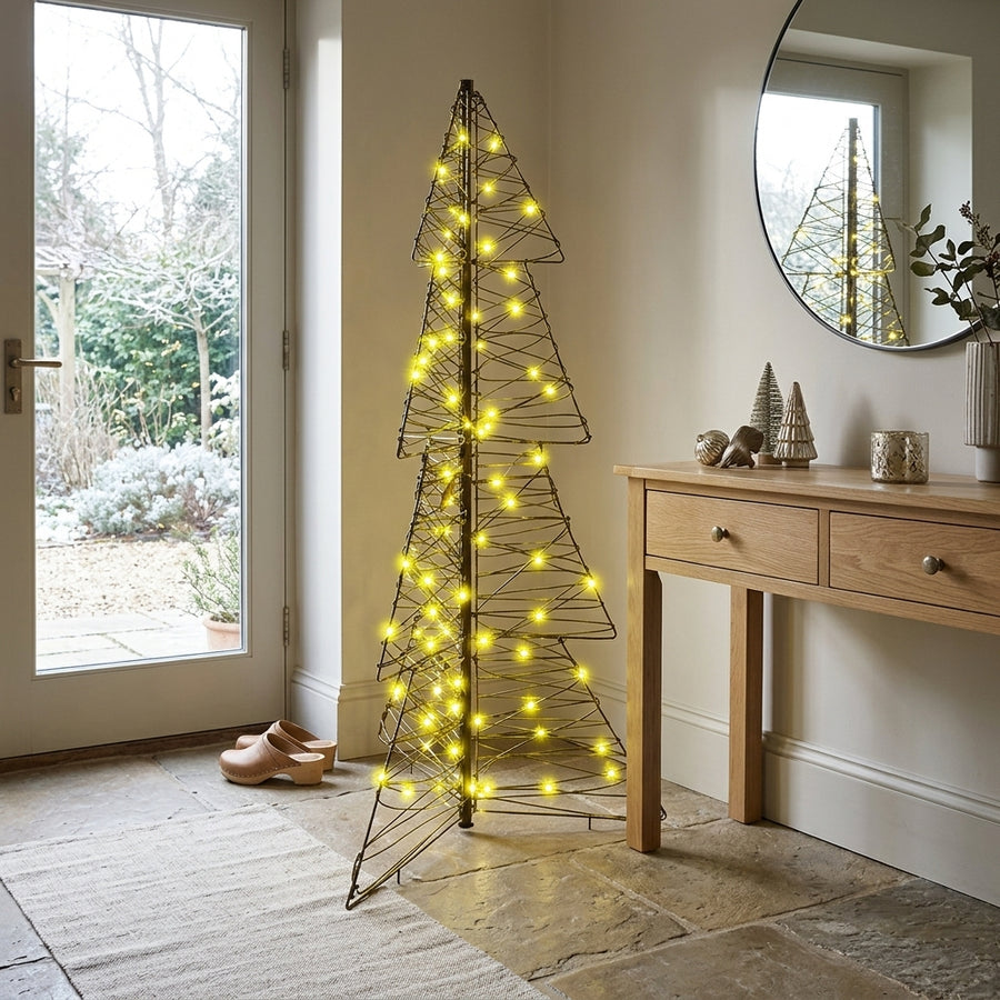 Sapin de Noël lumineux en rotin avec LED