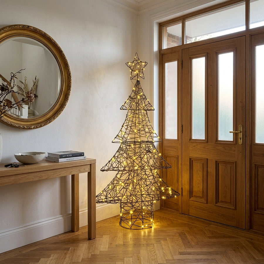 Sapin de Noël lumineux en rotin avec étoile LED