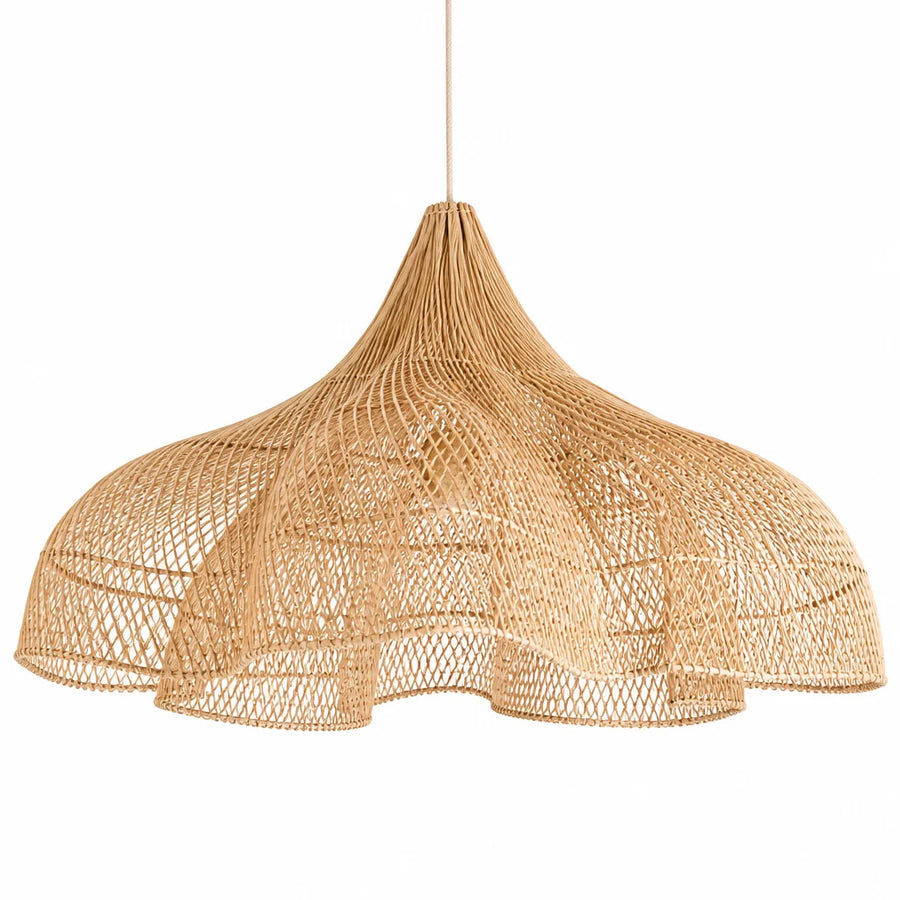 Suspension Dentelle en rotin tressé
